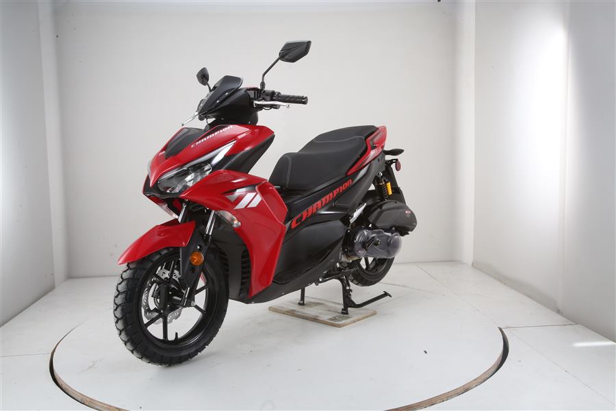 Champion 200 EFI photo 5