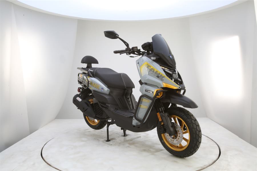 Tank Sport X200 photo 3