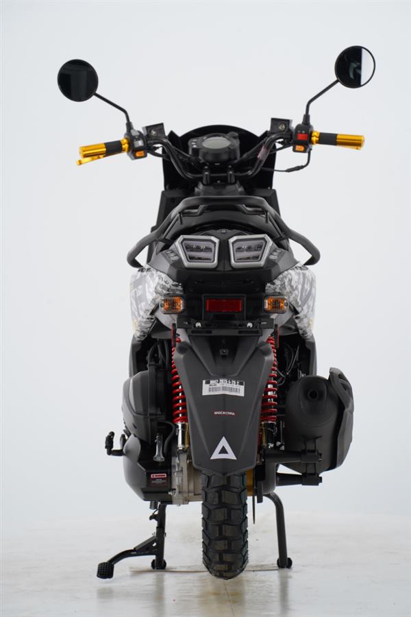VTR 200 photo 6
